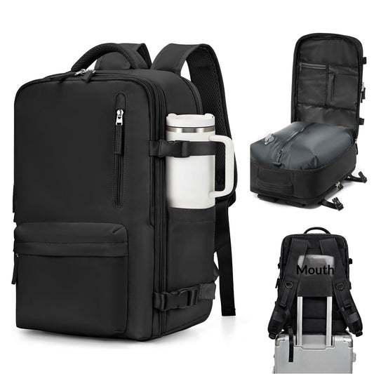Vacuum compression travel bag with pump and 16-inch laptop sleeve