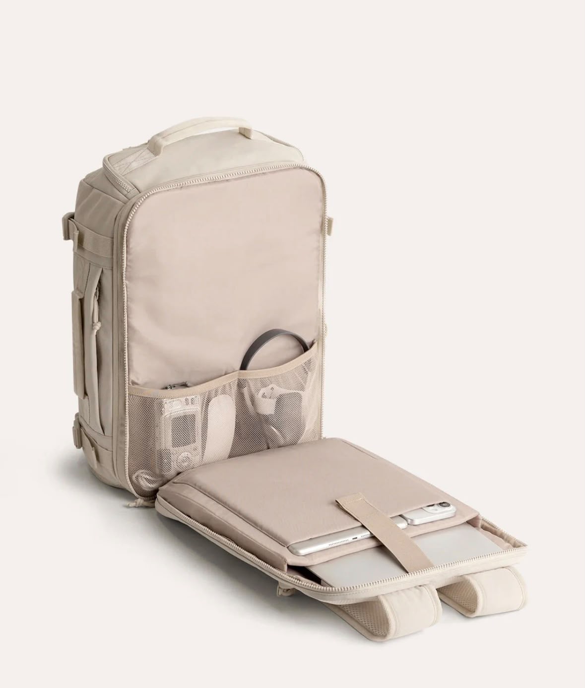 The Travel Bag – Expandable 28–38 L Travel Backpack, detail view 2