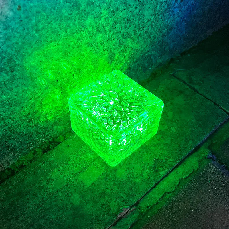 Solar-Gartenleuchten Eiswürfel-Optik (4er-Set, wasserdicht) / Solar Garden Lights – Ice Cube Pathway Lamps (Waterproof Outdoor Set)