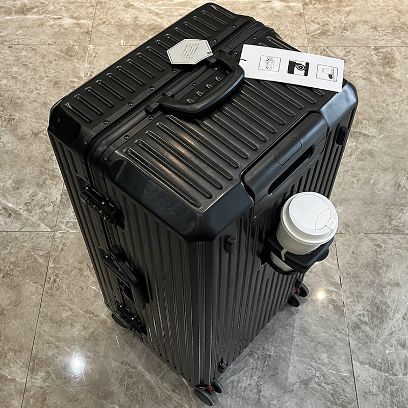 The Aluminium Trunk Suitcase – Aluminium Frame Hardshell Suitcase with TSA Lock, detail view 6