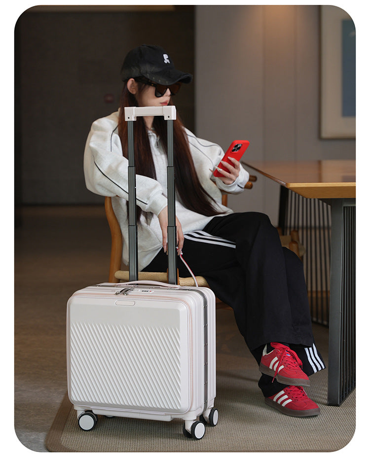 The Front-Open Cabin Case – Front-Opening 18" Cabin Suitcase with Spinner Wheels, detail view 7